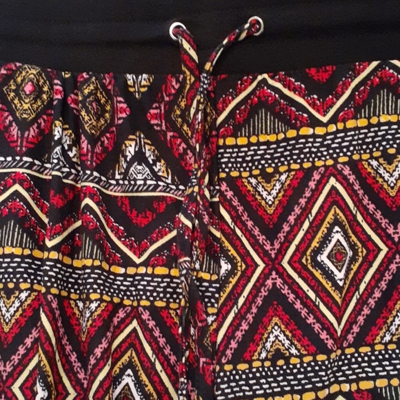 Soft & Stretchy Printed Joggers - Picture 3 of 5